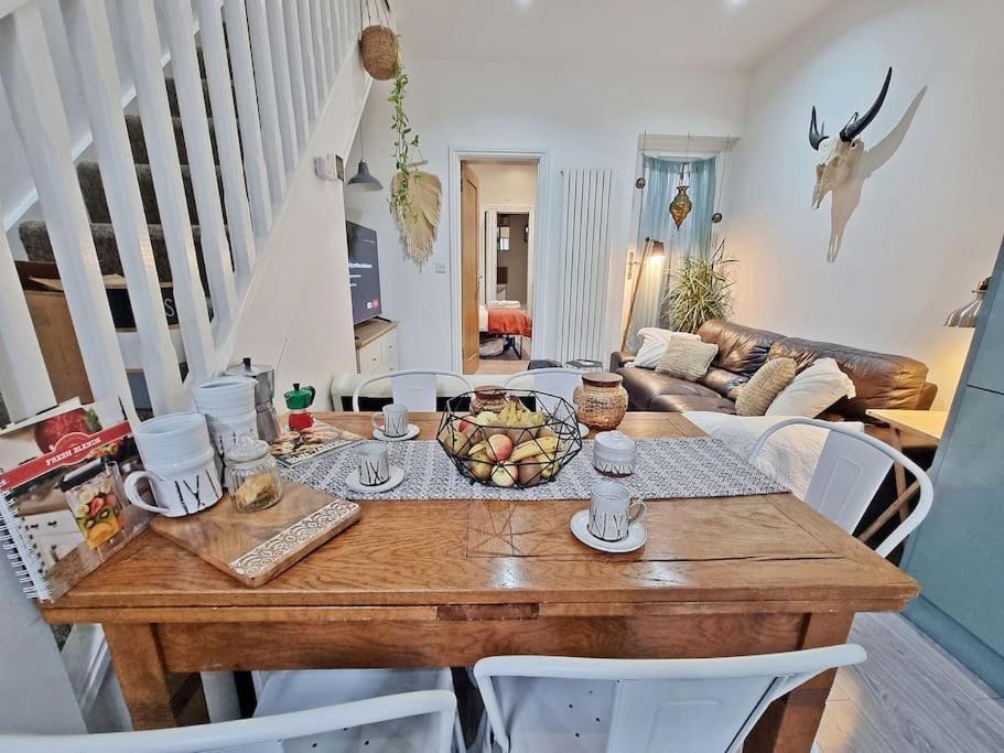 4bed 3bath 8min To Bridge * Londra