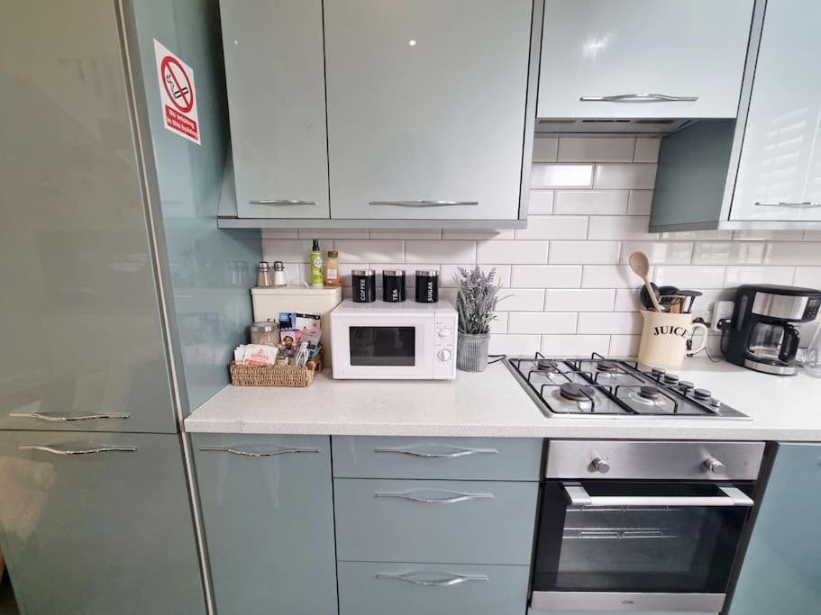 Casa vacanze 4bed 3bath 8min To Bridge