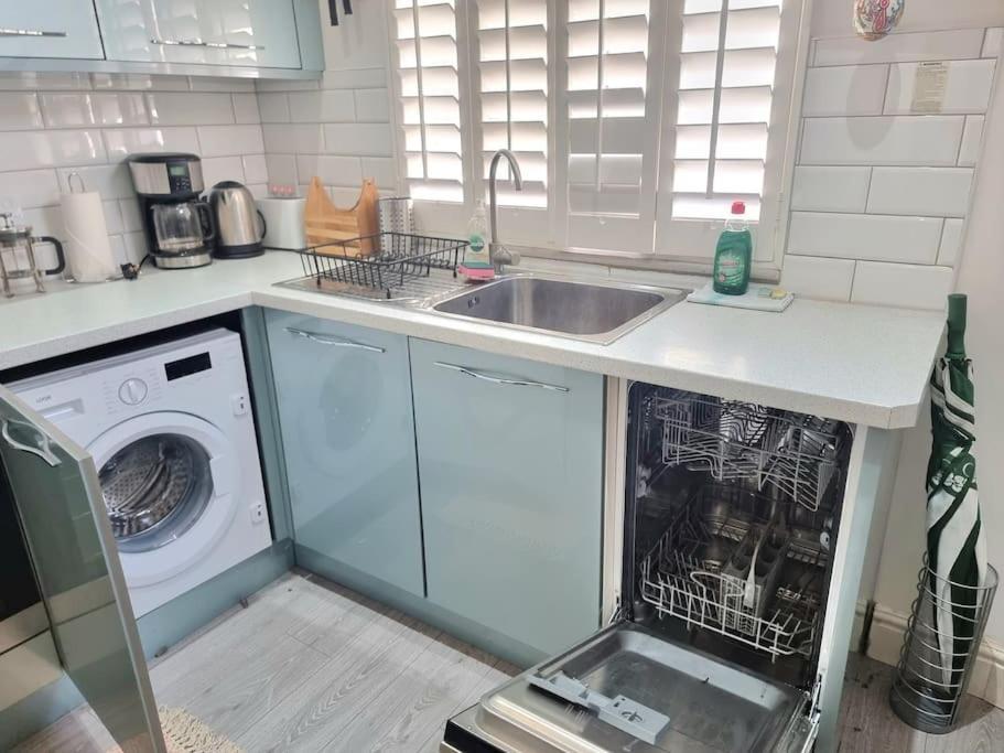 Casa vacanze 4bed 3bath 8min To Bridge Londra