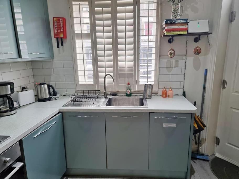 4bed 3bath 8min To Bridge Londra