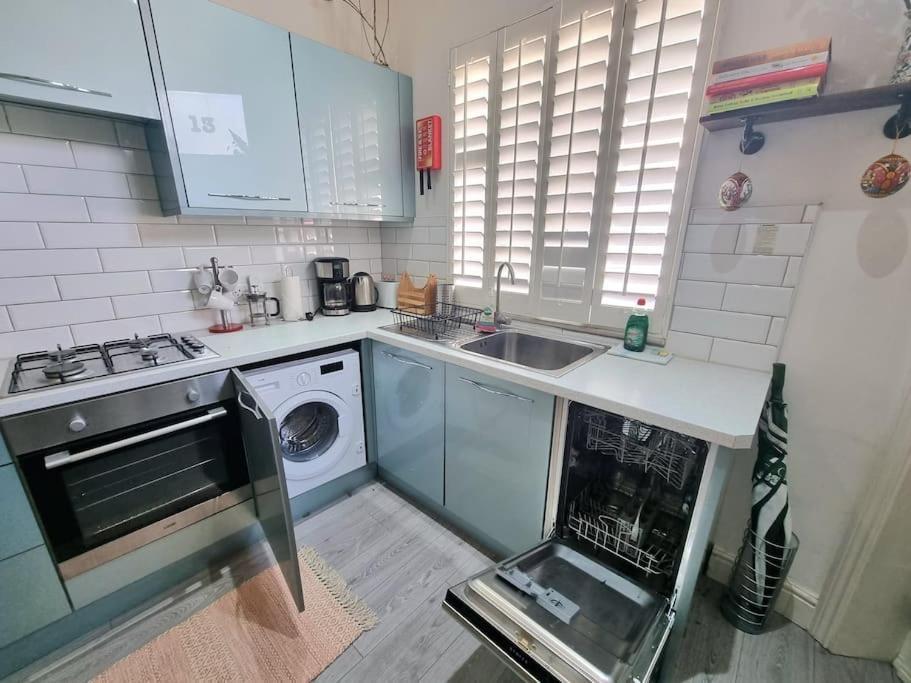 4bed 3bath 8min To Bridge Casa vacanze Londra